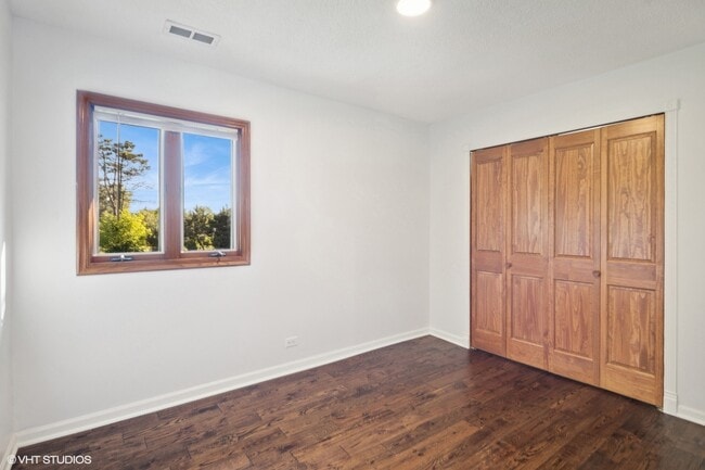 Building Photo - 2897 87th St