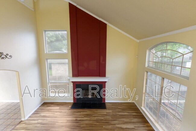 Building Photo - 2832 Berry Trace