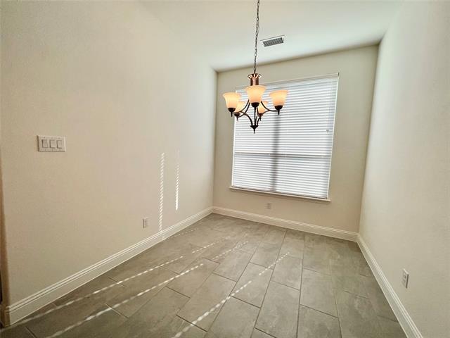 Building Photo - 4002 Whitetail Ln