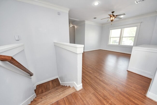 Building Photo - 11045 Upland Forest Dr