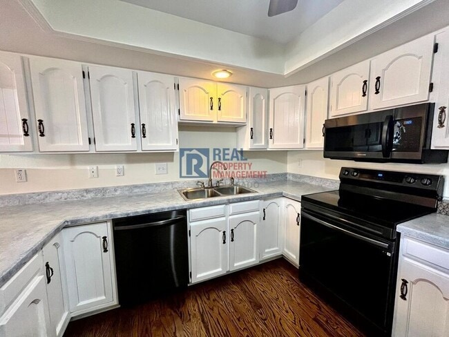 Building Photo - 2037 N Academy Blvd