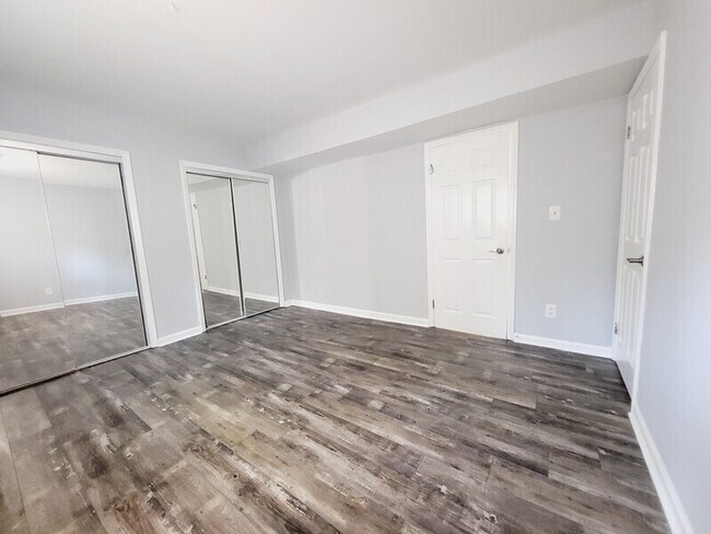 Building Photo - 3106 Point Clear Dr