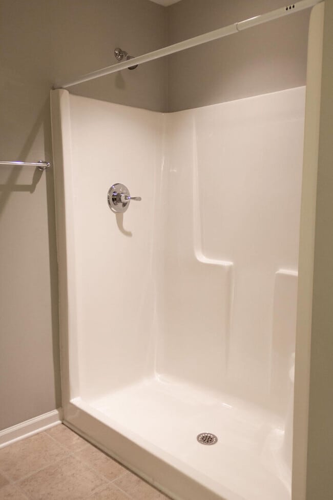 Building Photo - ** COMING SOON** Gorgeous Raleigh Townhome...