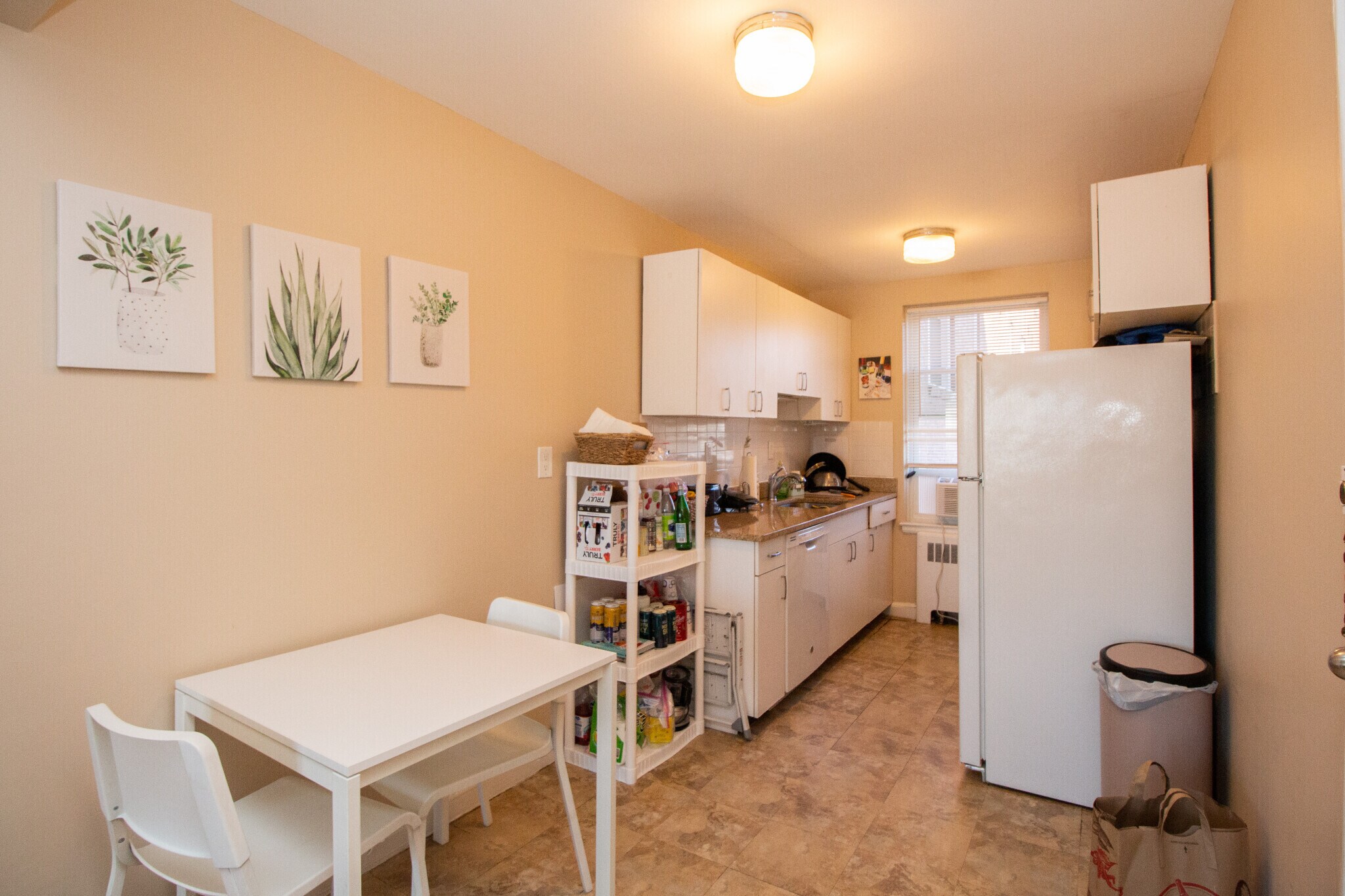 Building Photo - 38 Dean Rd