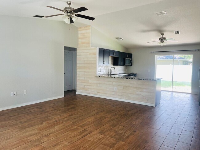 Building Photo - *UPDATED NORTH PORT 3/2/2 HOME*
