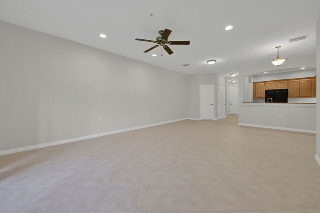 Building Photo - Spacious 3-Bedroom Townhome in the Prestigious Matera Community