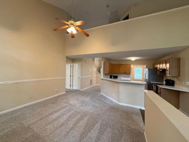 Building Photo - 211 Swansboro Dr