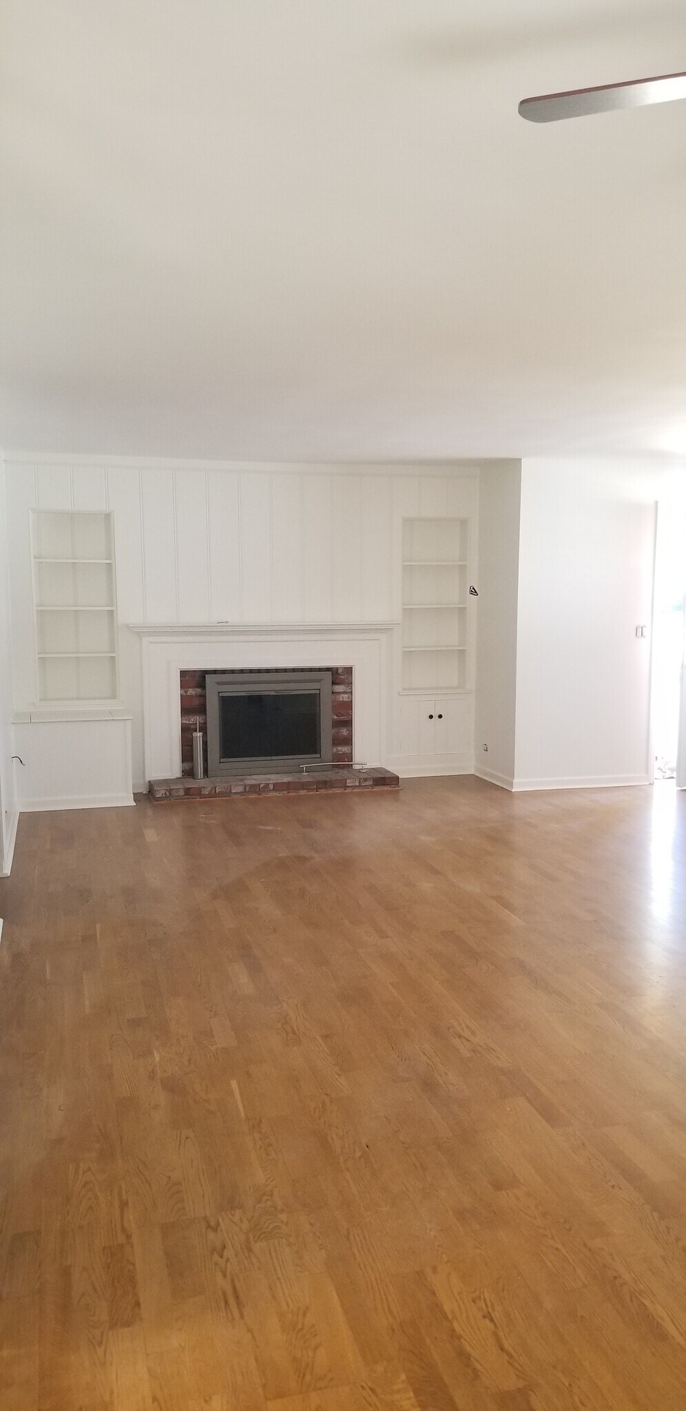 Building Photo - 2242 Mira Vista Ave