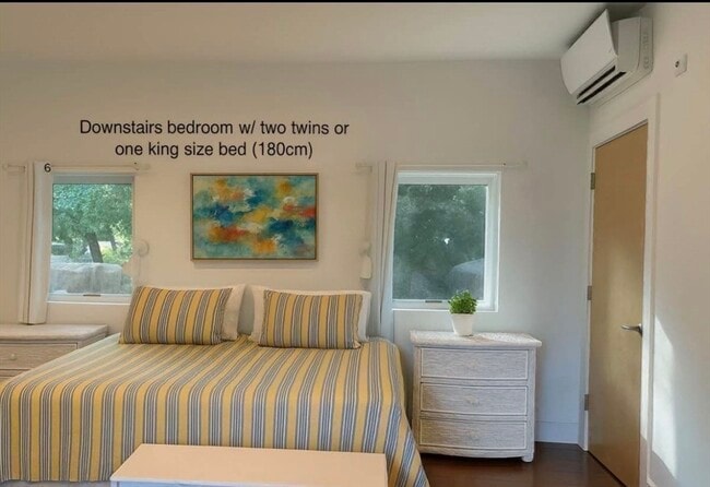 Building Photo - 25 Sturges Rd