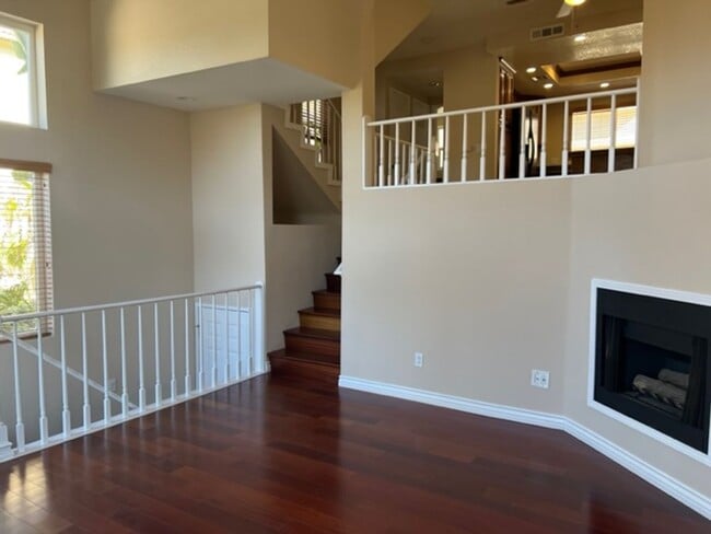 Building Photo - Private, Gated and the Heart of Costa Mesa!