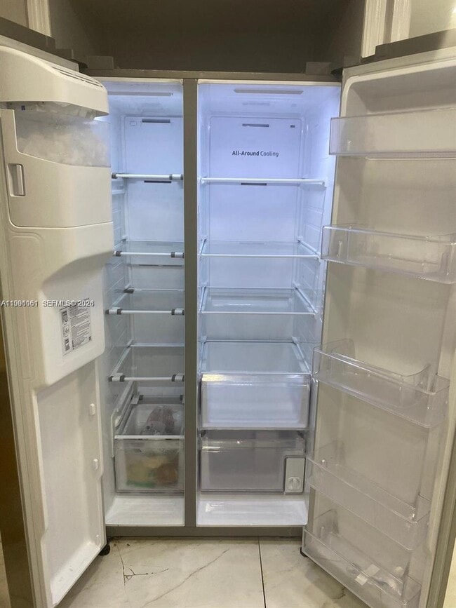 Building Photo - 2242 Polk St