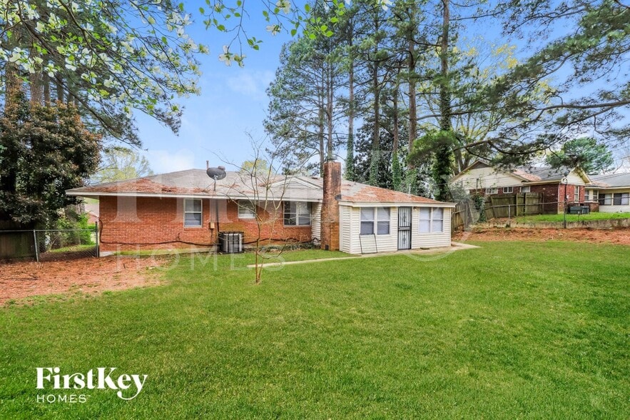 Building Photo - 5124 Blueridge Dr