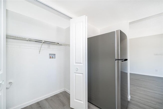 Building Photo - 2432 Swailes Dr