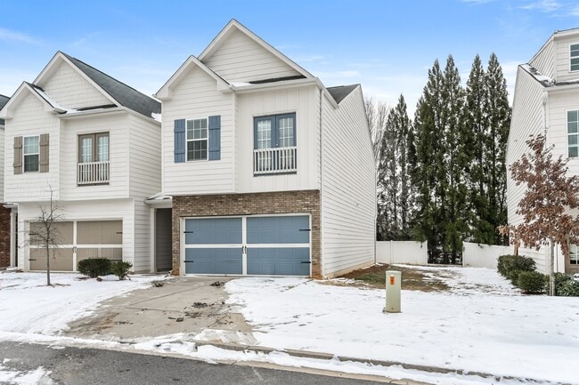 Building Photo - 56 Madaline Ln