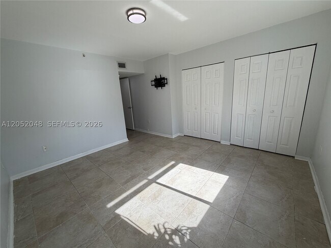 Building Photo - 551 NW 82nd Ave