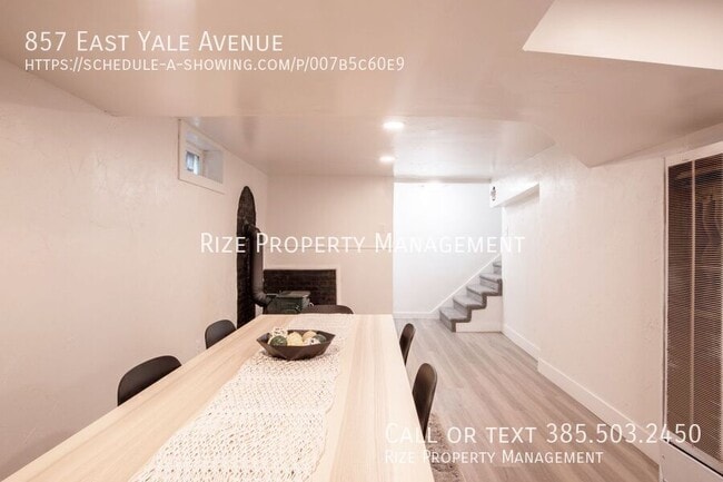Building Photo - 857 Yale Ave S