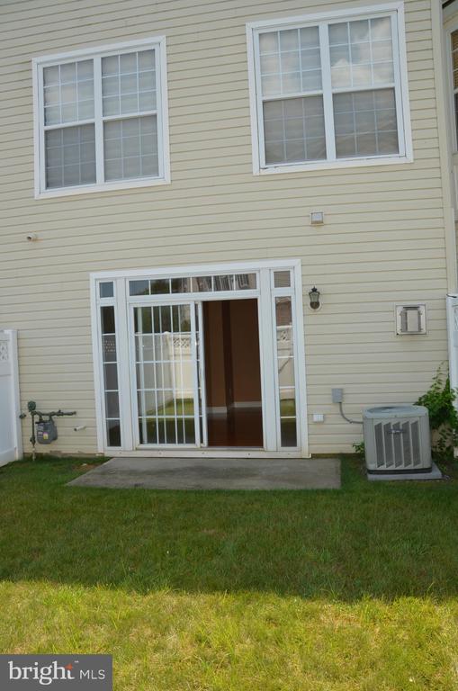 Building Photo - 17 Dogwood Ln