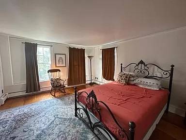 Building Photo - 8 Lake St