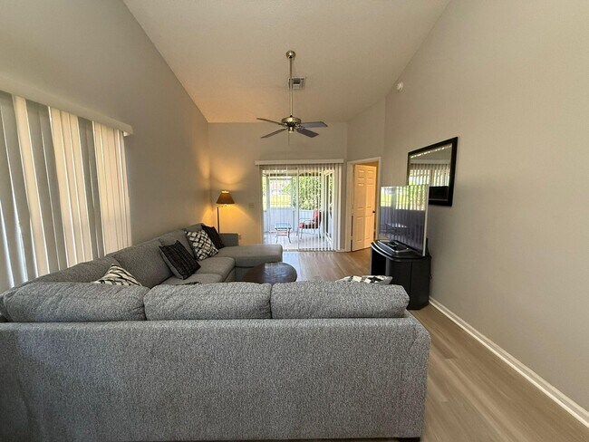 Building Photo - 12718 Westhampton Cir