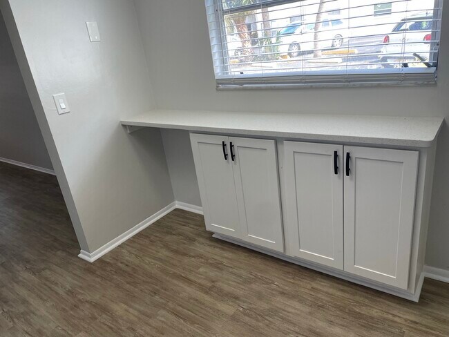 Building Photo - 3540 32nd Ave N