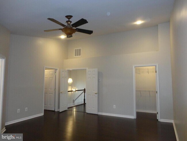 Building Photo - 25625 Anthem Terrace