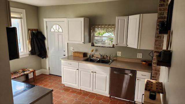 Building Photo - 733 S 18th St