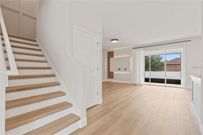 Building Photo - 3333 Atmore Terrace