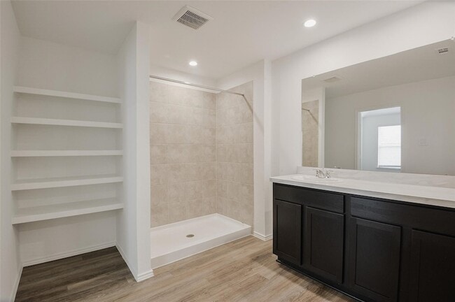Building Photo - 14719 Evergreen Orchards Ln
