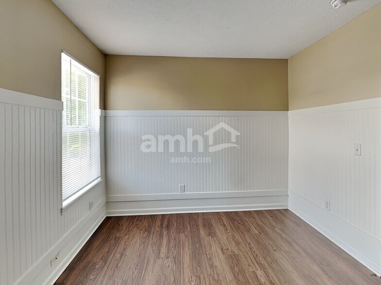Building Photo - 14036 Wheeling Ct