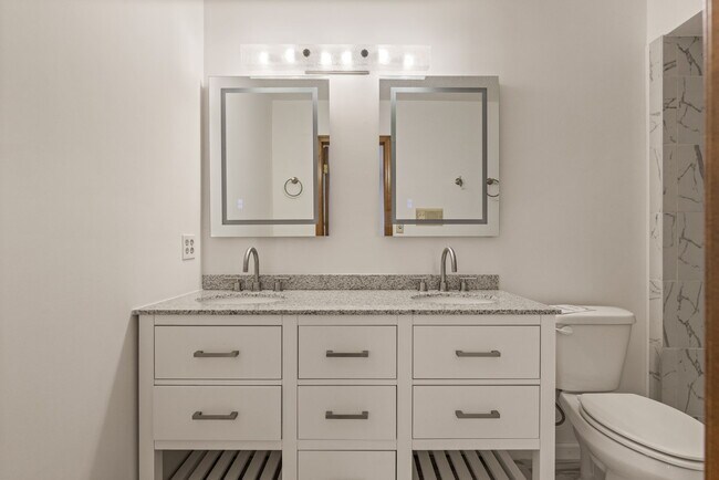 Building Photo - 630 S 276th E Ave