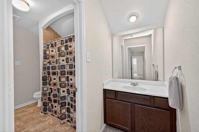 Building Photo - 11343 Rossum Creek Dr