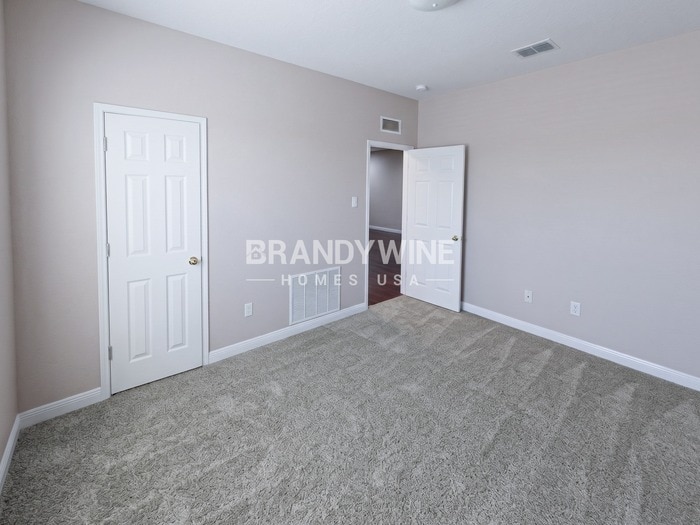 Building Photo - 1116 Roundhouse Dr