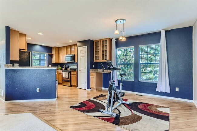 Building Photo - 11701 Fenwick Cir
