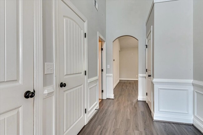 Building Photo - 655 Shipley Ave