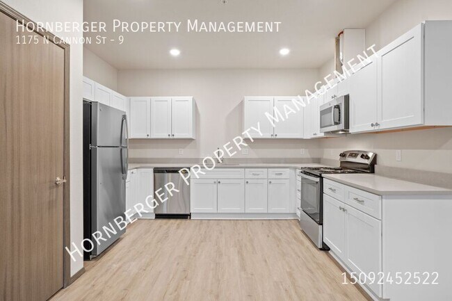 Primary Photo - 1175 N Cannon St