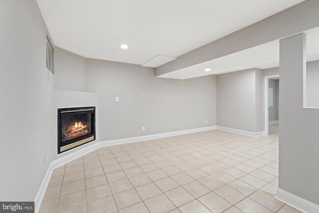 Building Photo - 2634 Antler Ct