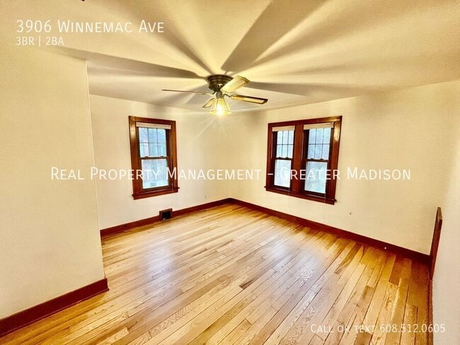 Building Photo - 3906 Winnemac Ave