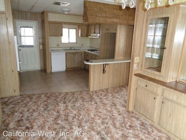 Building Photo - 2 br, 2 bath House - 220 Trevino Drive