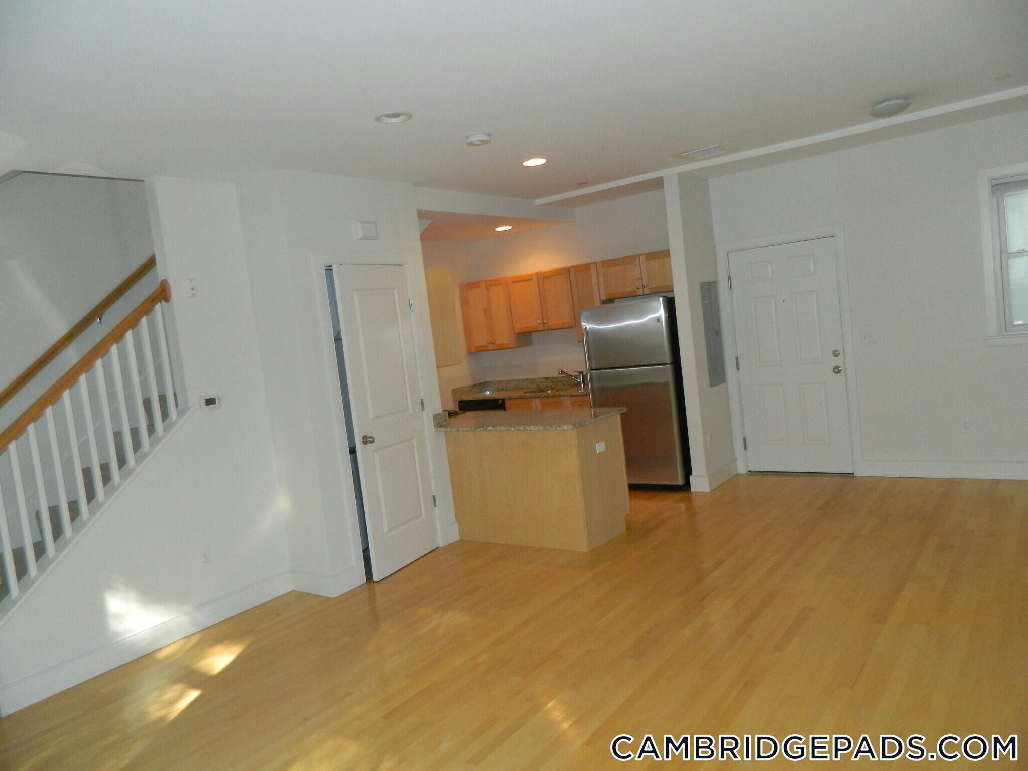 Building Photo - 110 Second St