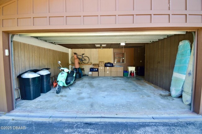 Building Photo - 10 Cherokee Trail