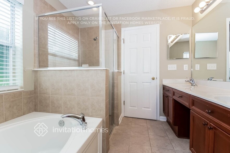 Building Photo - 1732 Windover Pl
