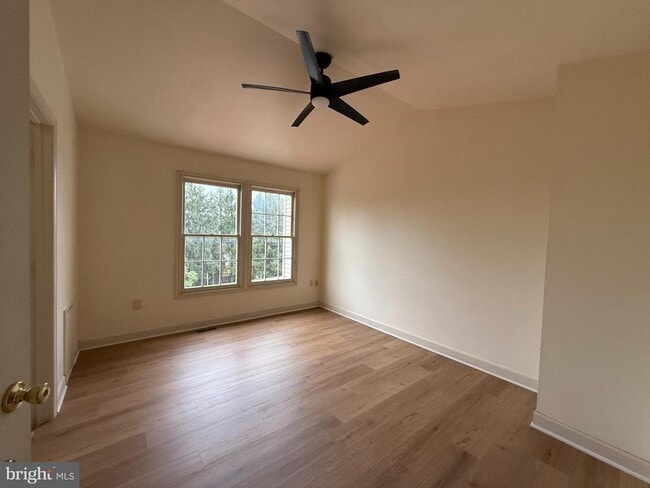 Building Photo - 58 Drumcastle Ct