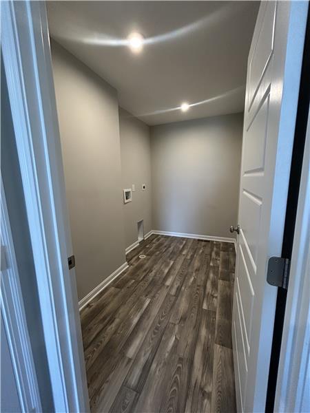 Building Photo - 10561 Elderberry Ln