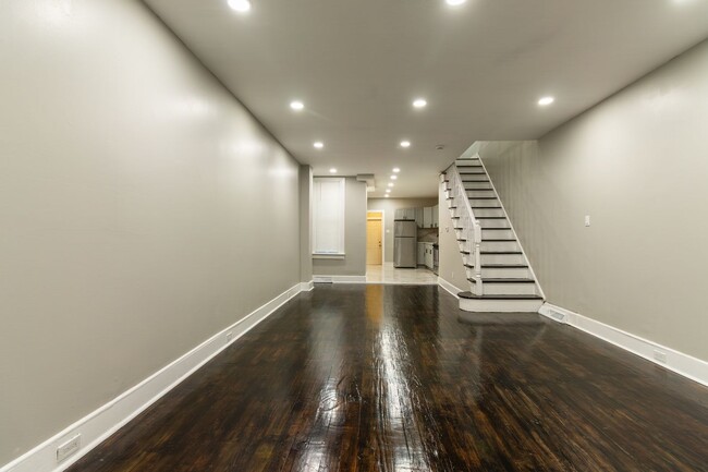 Building Photo - Spacious 3-Bedroom Single-Family Row Home ...