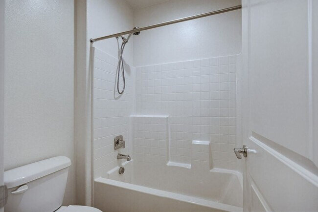 Building Photo - NEW LISTING 4 Bedroom, 3 Bathroom, 2 Garage Detached Condominium, with HVAC, Tankless Water Heate...