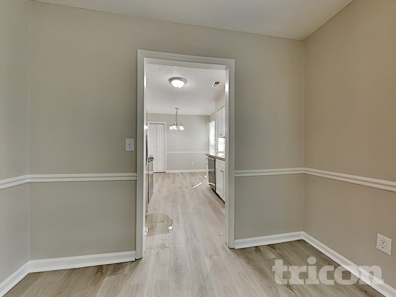 Building Photo - 8806 Brass Bell Ct