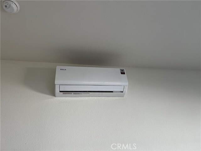 Building Photo - 1471 Orange Ave