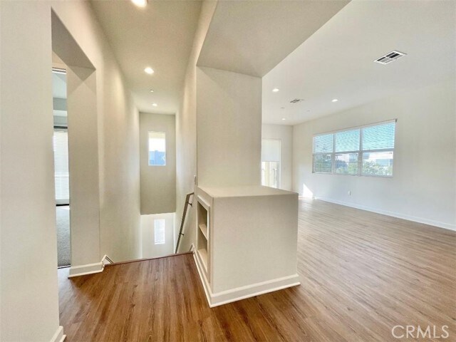 Building Photo - 171 Follyhatch