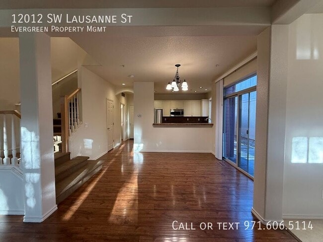 Building Photo - 12012 SW Lausanne St