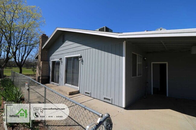 Building Photo - 3253 Tarmac Rd